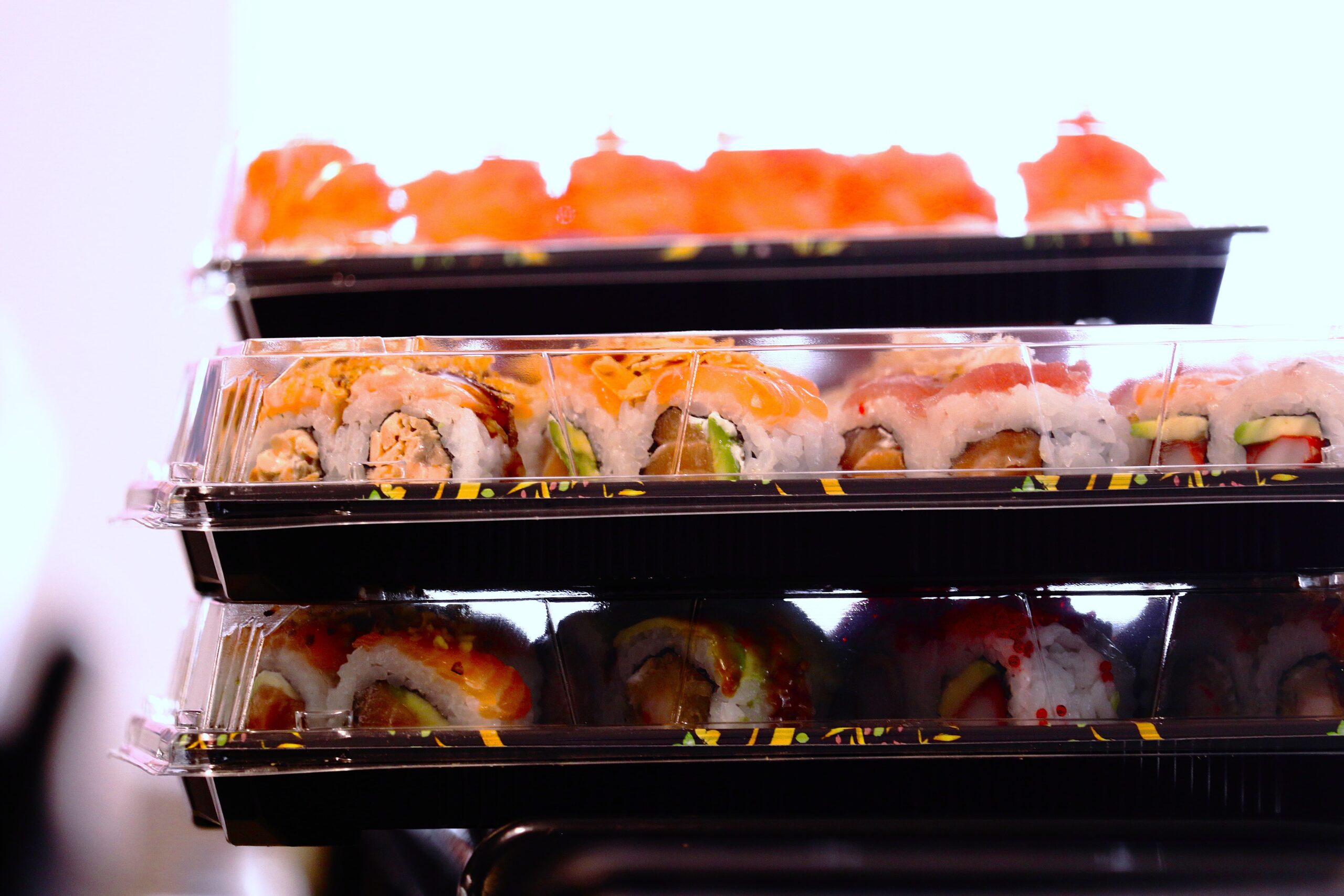 TAKUMI SUSHI PALERMO ASPORTO 2 TAKUMI SUSHI PALERMO ASPORTO 2